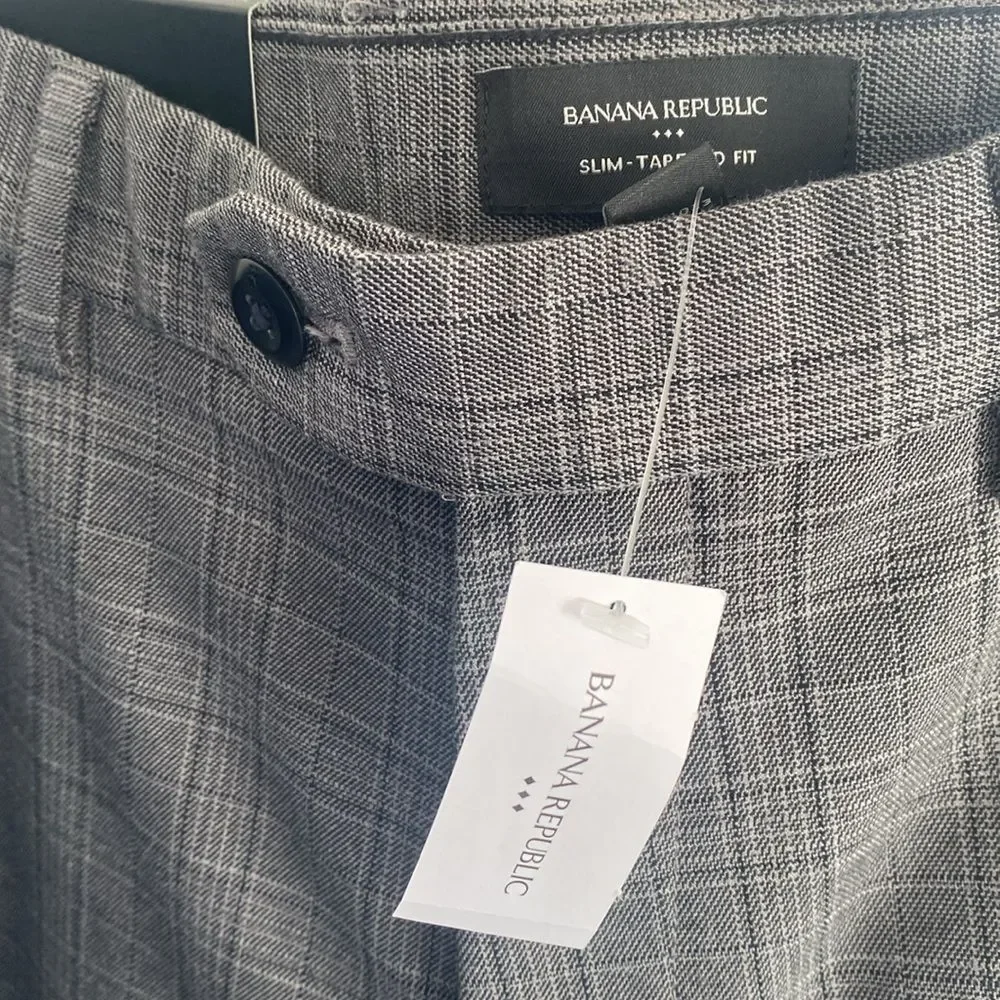 New Banana Republic Gray Checkered Lightweight Pants Slim Tapered Fit New tags